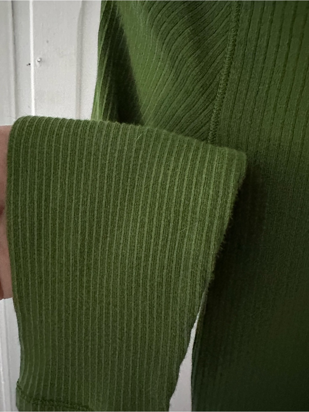Old Navy Olive Ribbed Scoop-Neck Long Sleeve Top Med - Picture 4 of 5